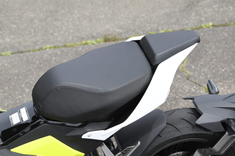 FERO FW-06|電動バイク|モータリスト|コイツ……なんだか2ストっぽいぞ!! サイバー系電動スポーツ「FERO FW-06」試乗インプレッション