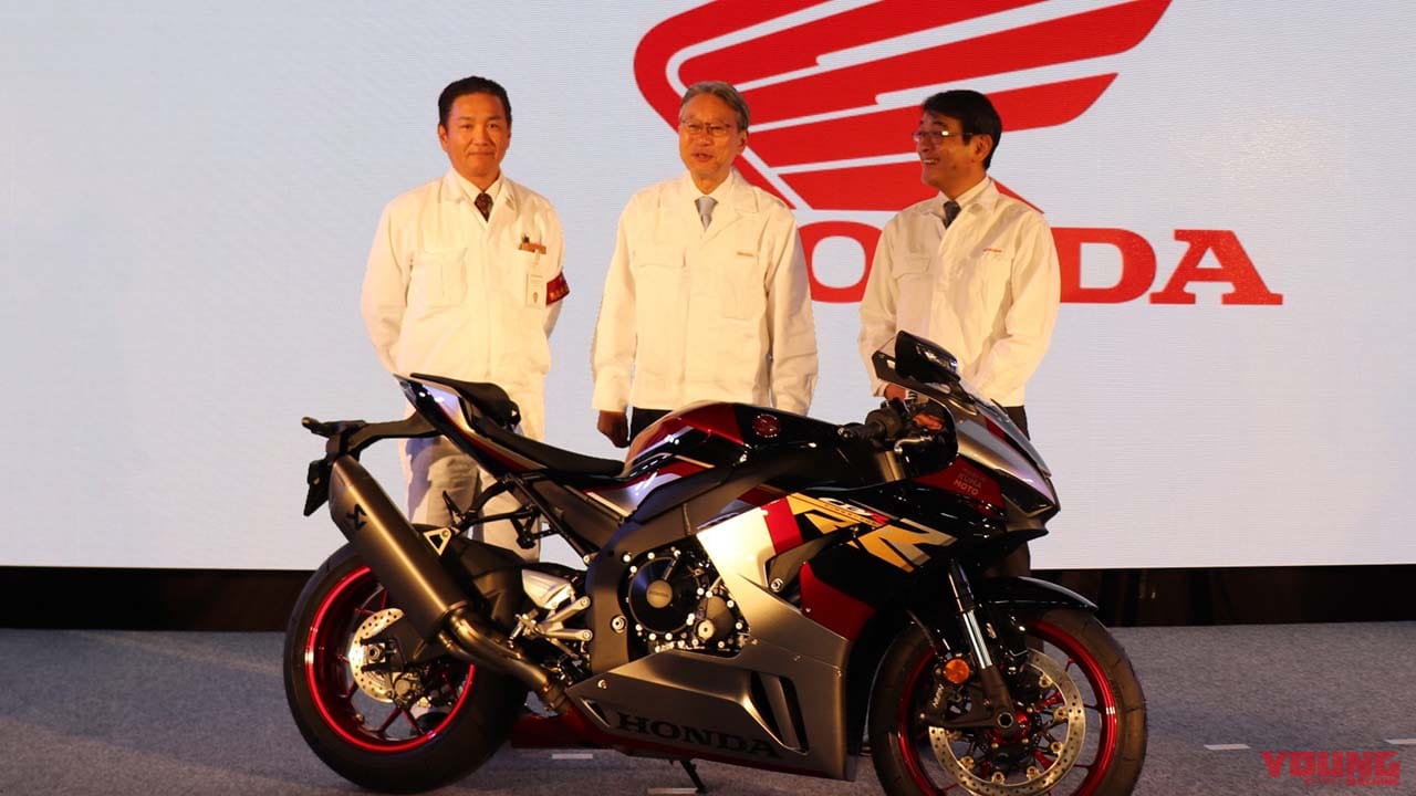 CBR1000RR-Rの次期カラーが登場!? ホンダ熊本製作所が二輪車生産累計2000万台を達成