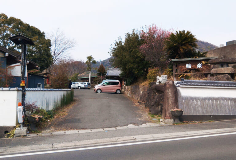 オートバイ神社入り口|【新車バイク4台 モニターレポート】スズキ・アヴェニス125編:その2