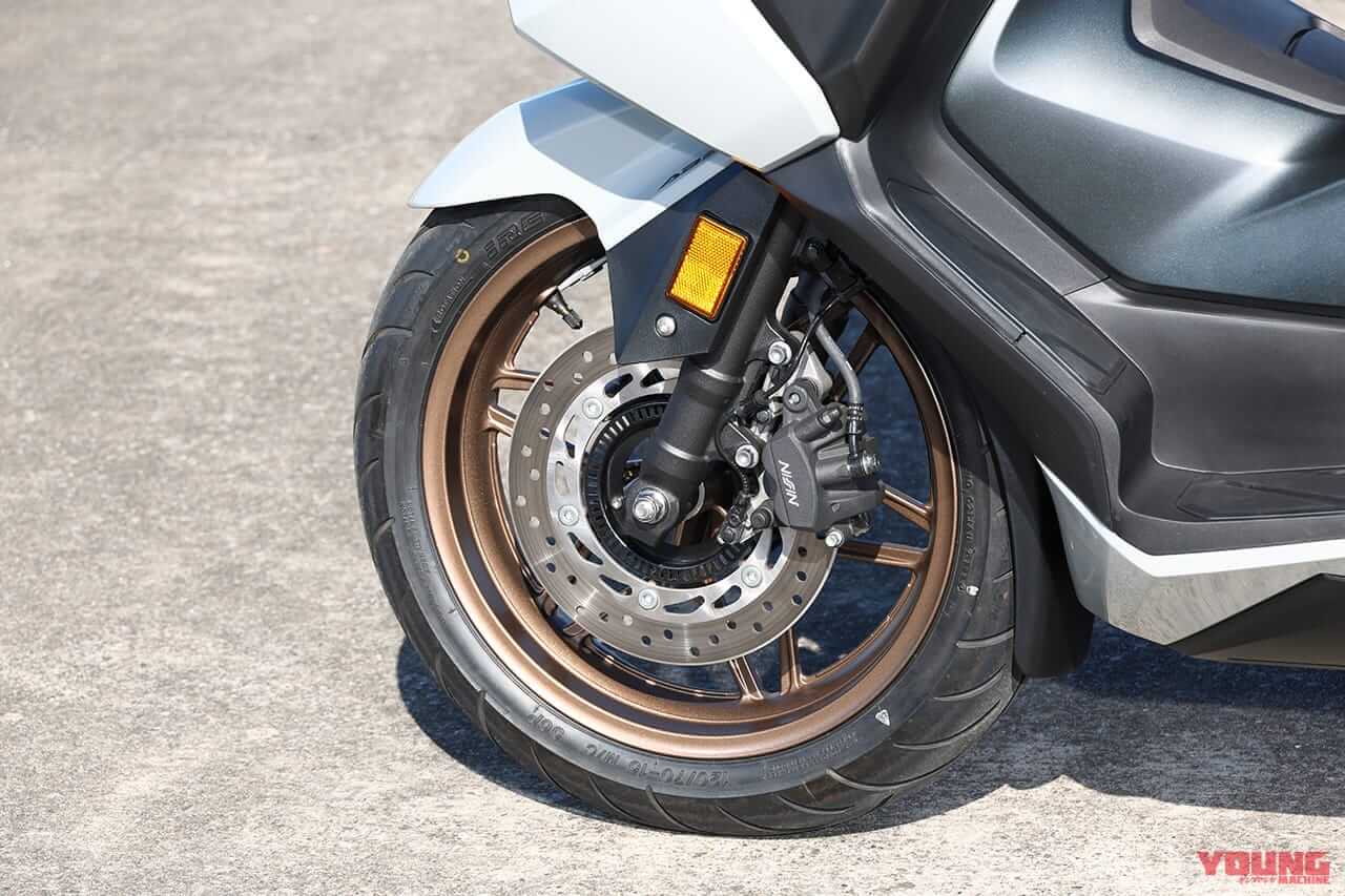 |どっちを選ぶ? ホンダ新型ADV160&フォルツァ 車体比較【160の小回りと250の上質感】