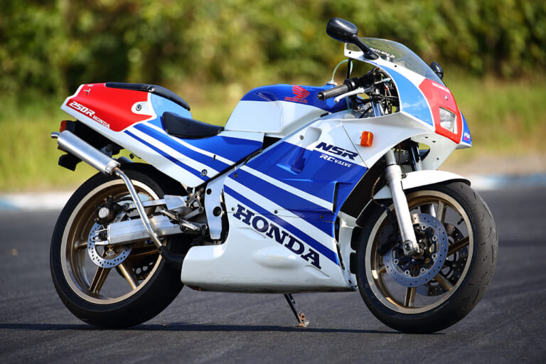 HONDA NSR250R|50年の歴史に名を残す全バイクの頂点が決定! ヤングマシン読者投票企画【マシン・オブ・ザ・50イヤーズ】