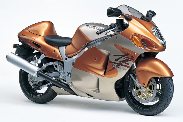 SUZUKI GSX1300R HAYABUSA|読者投票! NRとハヤブサを抑えた’90年代のベストマシンはあのロングセラー【ヤングマシン50周年企画 マシン オブ ザ 50イヤーズ】