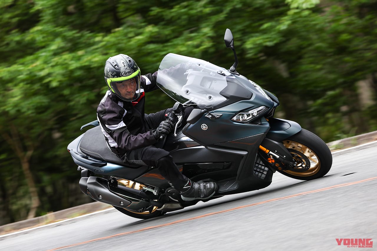 YAMAHA TMAX560|やっぱり強いPCX! 最も人気だったスクーターはこれだ!【PCXが余裕の5連覇|読者投票企画 マシン オブ ザ イヤー2022】