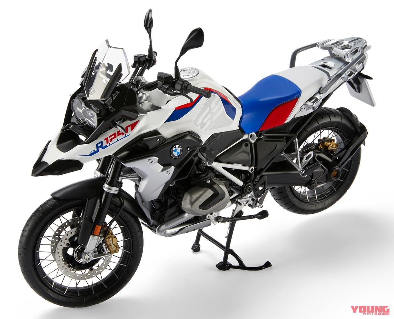 BMW 1/10スケール ミニチュアモデル|ヤンマシ的ホットアイテムピックアップ×9選〈SHOEI/イクソン/アルパインスターズ etc.〉