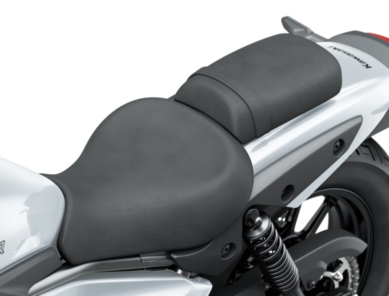 カワサキ エリミネーター|SEはドラレコ初期装備! カワサキ エリミネーター 車体解説【今どきの”欲しい”をフル搭載!】