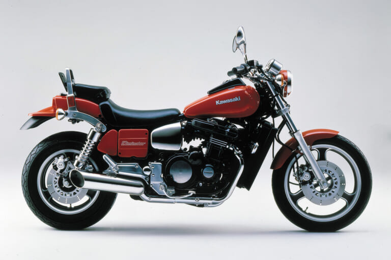 カワサキ エリミネーター750|カワサキ 旧エリミネーターの歴史を振り返る【始祖たる900から末っ子125まで】