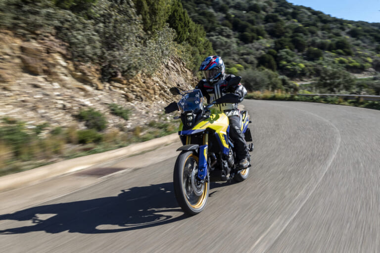 スズキ Vストローム800DE車両解説【ダート性能の秘密はエンジンにあり!】