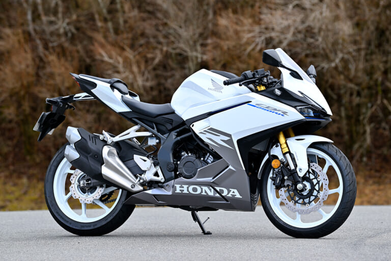 ホンダ CBR250RR|進化版、発進!! ホンダ新型CBR250RR試乗インプレッション【規制対応+パワーアップ!】