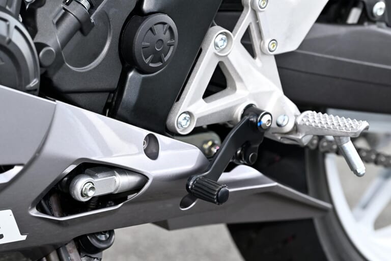 ’23 ホンダCBR250RR|クイックシフター|最強2気筒ニーゴー! ホンダ 新型CBR250RR車両解説【3代目にてトラコン装備!!】