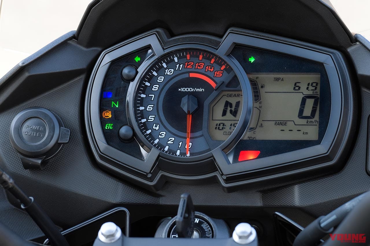 カワサキ ヴェルシス-X250ツアラー|メーター|カワサキ ヴェルシス‐X 250ツアラー試乗インプレッション【語り継ぎたい名車。新車を買うなら今】