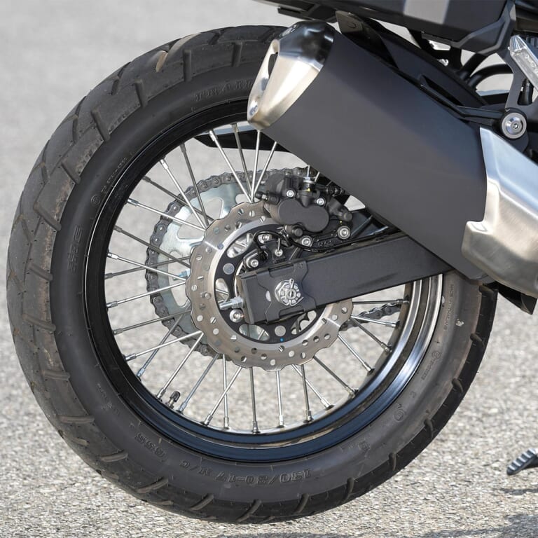 カワサキ ヴェルシス-X250ツアラー|足まわり|カワサキ ヴェルシス‐X 250ツアラー試乗インプレッション【語り継ぎたい名車。新車を買うなら今】