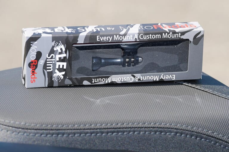 モトロッズ フレックススリム|FLEX SLIM UNIVERSAL FLEXIBLE MOTORCYCLE HELMET CHIN MOUNT|実用派GoProマウントだ! モトロッズ フレックススリム 試用インプレッション【見た目スマートで他機種に対応】