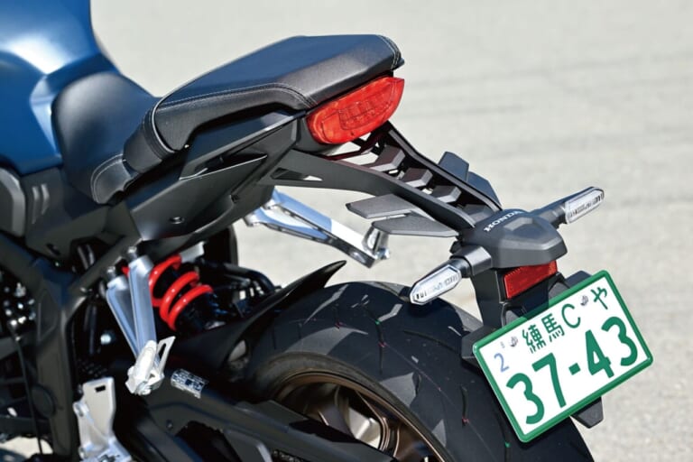 HONDA CB650R|スズキ渾身のGSX-8S! ライバル3台比較車体編【VS ヤマハ MT-07/ホンダ CB650R】