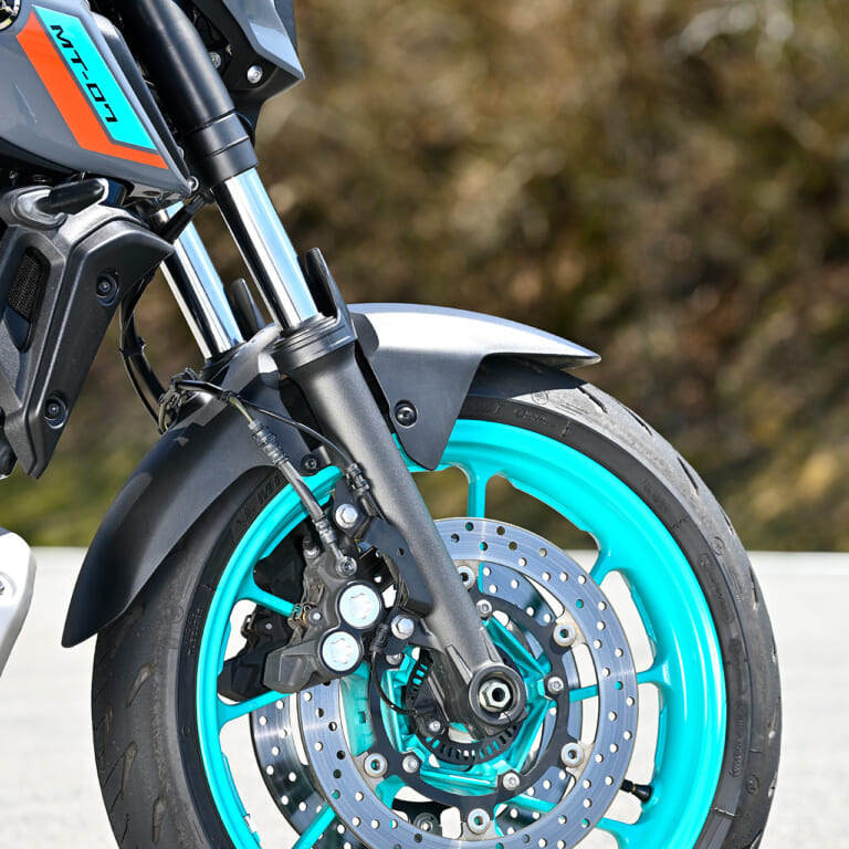 YAMAHA MT-07|スズキ渾身のGSX-8S! ライバル3台比較車体編【VS ヤマハ MT-07/ホンダ CB650R】