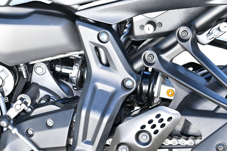 YAMAHA MT-07|スズキ渾身のGSX-8S! ライバル3台比較車体編【VS ヤマハ MT-07/ホンダ CB650R】