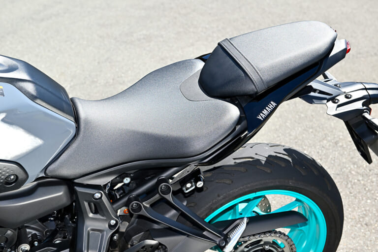 YAMAHA MT-07|スズキ渾身のGSX-8S! ライバル3台比較車体編【VS ヤマハ MT-07/ホンダ CB650R】