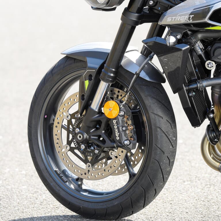 トライアンフ ストリートトリプル765R|足まわり|トライアンフ ストリートトリプル765R試乗インプレッション【極上エンジンの究極ストリートファイター】
