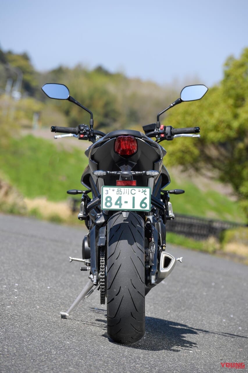 |トライアンフ ストリートトリプル765R試乗インプレッション【極上エンジンの究極ストリートファイター】