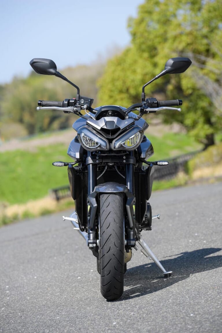 トライアンフ ストリートトリプル765R|トライアンフ ストリートトリプル765R試乗インプレッション【極上エンジンの究極ストリートファイター】