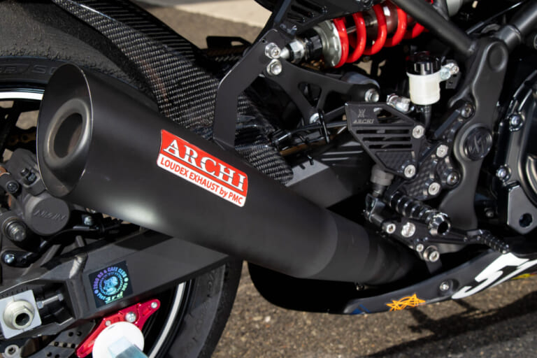 PMC Z900RSカフェ|テイスト・オブ・ツクバ完勝マシン! PMC Z900RSカフェカスタム【YSS製サスペンションほかオリジナルパーツの性能を実証】