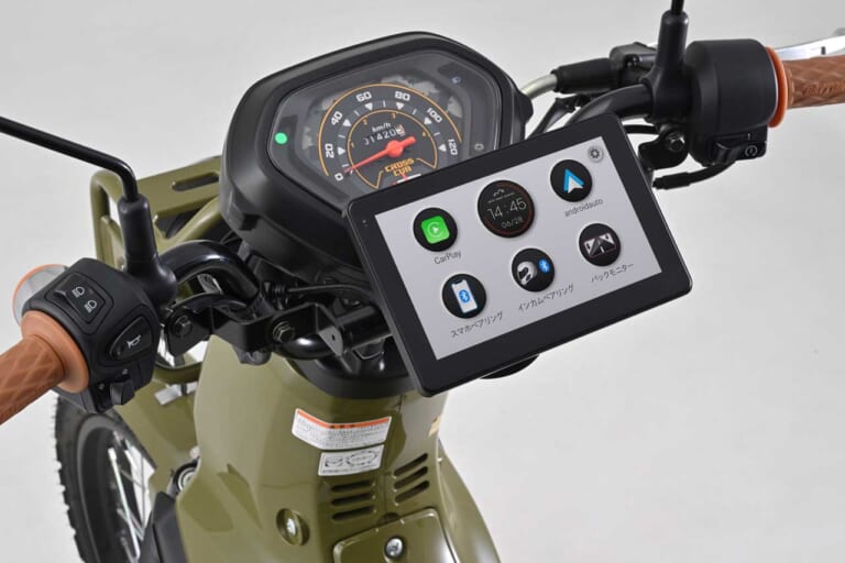 デイトナ|モトスマートモニター|人気のディスプレイオーディオ、バイク専用版! “Apple CarPlay” “Android Auto” が使えるデイトナ「モトスマートモニター」受注開始