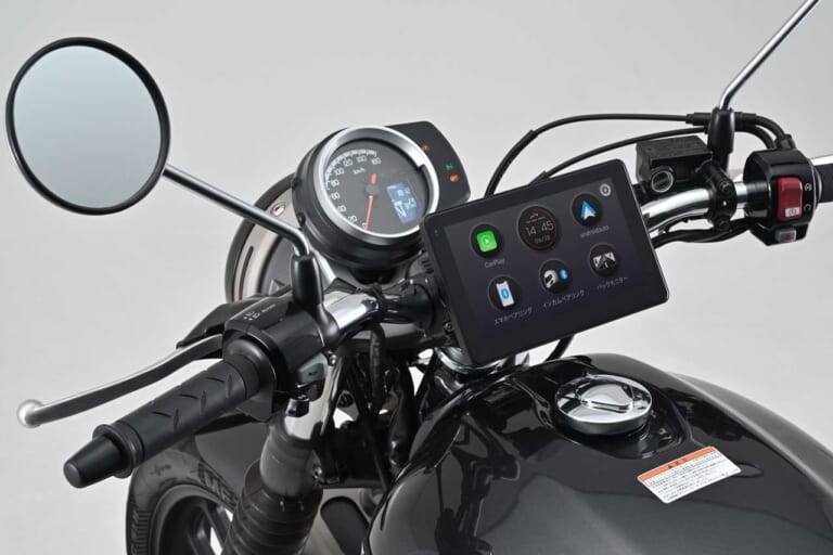 デイトナ|モトスマートモニター|人気のディスプレイオーディオ、バイク専用版! “Apple CarPlay” “Android Auto” が使えるデイトナ「モトスマートモニター」受注開始