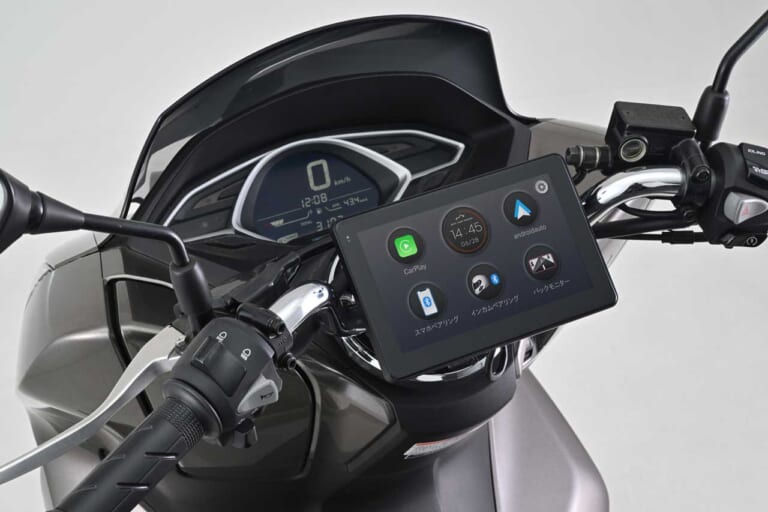 デイトナ|モトスマートモニター|人気のディスプレイオーディオ、バイク専用版! “Apple CarPlay” “Android Auto” が使えるデイトナ「モトスマートモニター」受注開始