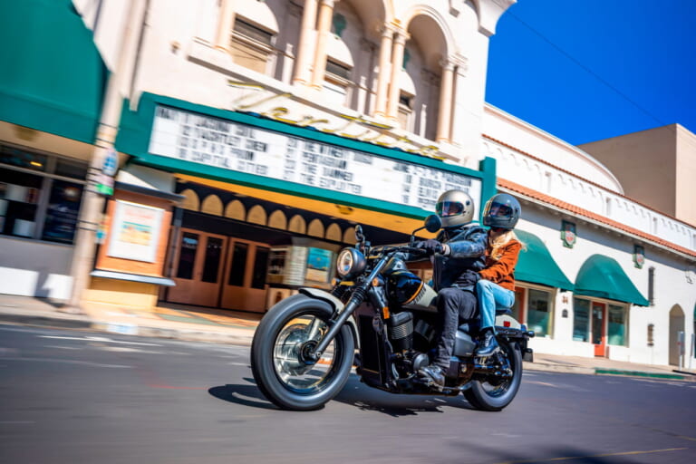 ホンダ|シャドウ ファントム|北米仕様|2024年モデル|どっこい生きてたシャドウファントム! ボバースタイルに変貌、こんなにカッコよくなって…… 【北米】