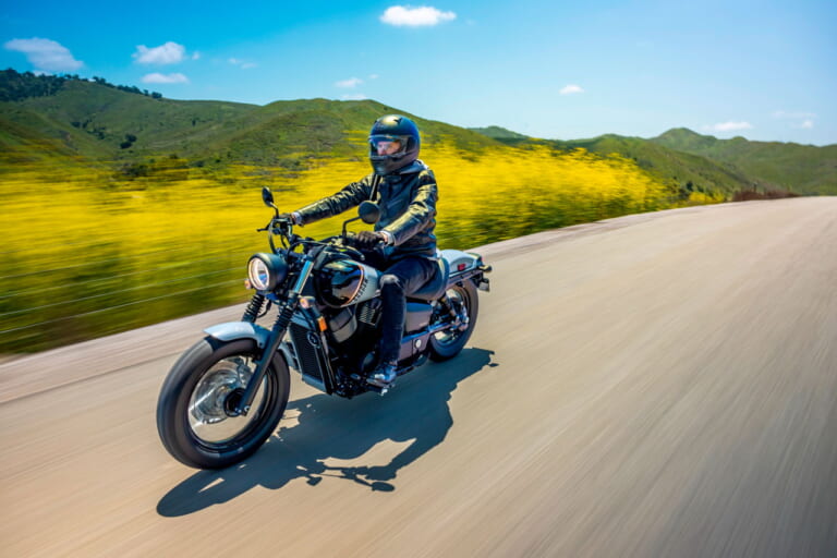 ホンダ|シャドウ ファントム|北米仕様|2024年モデル|どっこい生きてたシャドウファントム! ボバースタイルに変貌、こんなにカッコよくなって…… 【北米】