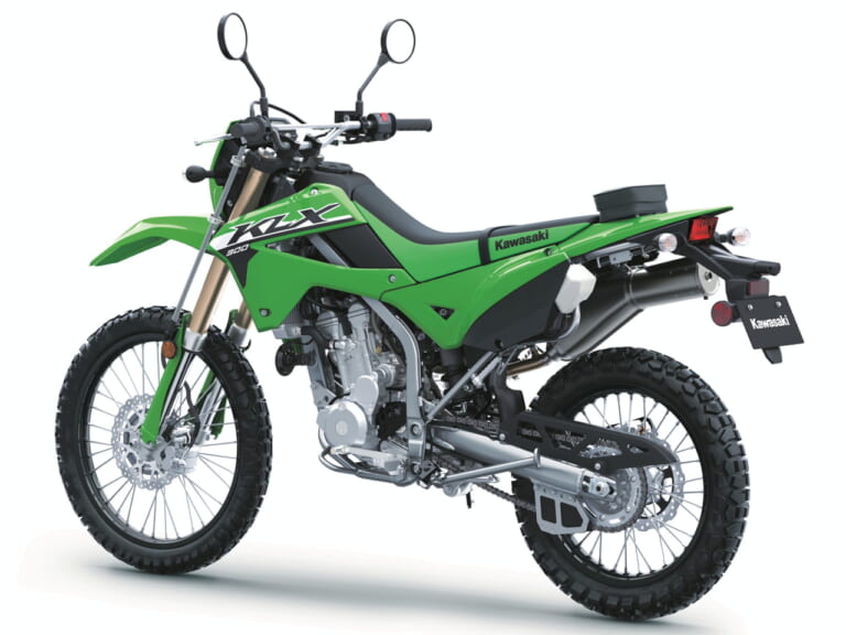 カワサキ|KLX300|北米仕様|2024年モデル|カワサキ「KLX300/SM」2024年モデルはLEDヘッドライトと新外装! パワフルな水冷292cc単気筒の“闘う4スト”が最新世代へ【北米】