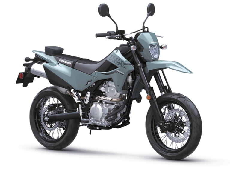 カワサキ|KLX300SM|北米仕様|2024年モデル|カワサキ「KLX300/SM」2024年モデルはLEDヘッドライトと新外装! パワフルな水冷292cc単気筒の“闘う4スト”が最新世代へ【北米】