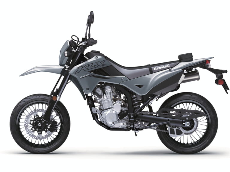 カワサキ|KLX300SM|北米仕様|2024年モデル|カワサキ「KLX300/SM」2024年モデルはLEDヘッドライトと新外装! パワフルな水冷292cc単気筒の“闘う4スト”が最新世代へ【北米】