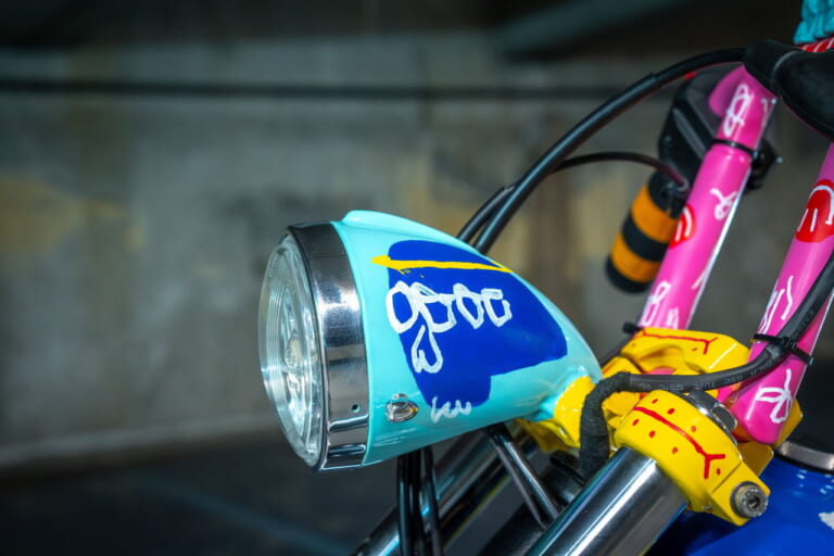 Monkey X Business(Austria)|ヒョウ柄のダックス125に、チョッパー仕様のモンキー125だと?! ビアリッツで開催の「ホイールス&ウェーブス」に7か国のホンダ カスタムミニが登場