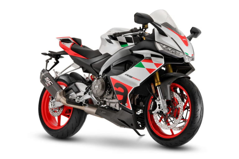 アプリリア|RS660 エクストリーマ|2032年モデル|アプリリア「RS660」にカーボンパーツ多用の特別仕様が登場! その名も「エクストリーマ」