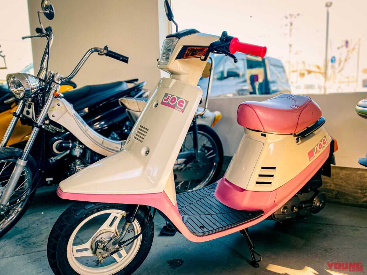 YAMAHA JOG|往年の名車バイクが続々登場! ヤンキーと口裂け女が戦うホラー映画「先生! 口裂け女です!」が7月7日に公開