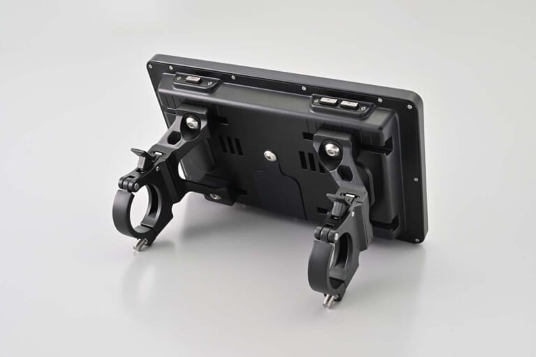 デイトナ|モトスマートモニター|人気のディスプレイオーディオ、バイク専用版! “Apple CarPlay” “Android Auto” が使えるデイトナ「モトスマートモニター」受注開始