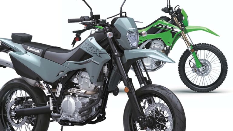 カワサキ「KLX300/SM」2024年モデルはLEDヘッドライトと新外装！  パワフルな水冷292cc単気筒の“闘う4スト”が最新世代へ【北米】│WEBヤングマシン｜新車バイクニュース