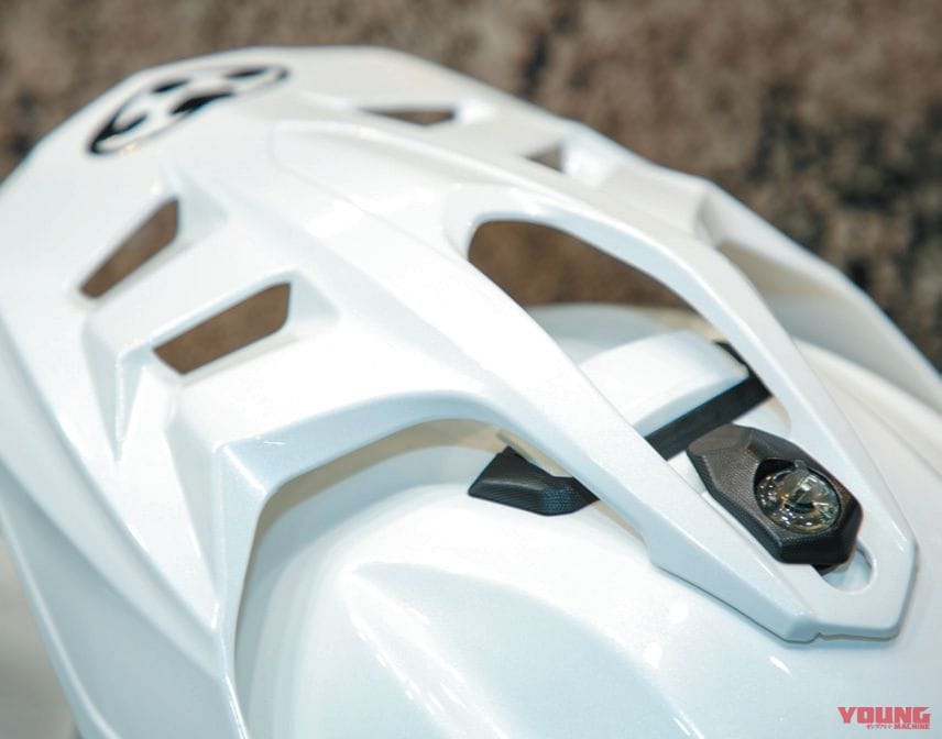 |Kabutoニューモデルまとめ:高速走行もオフもイケるエアロ系クロスオーバーに大胆グラも!【’23最新ヘルメットカタログ】