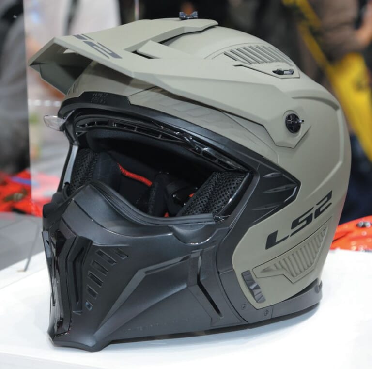 LS2  DRIFTER|’23登場のニューヘルメットまとめ! カーボン柄の新作にネオクラ向けも【’23最新ヘルメットカタログ ウインズ/ヤマハ/LS2】