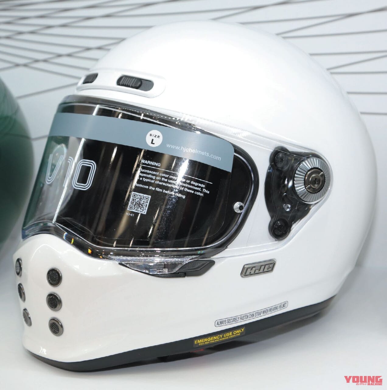 HJC V10|ヘルメットは海外勢もアツい!  ’23ニューモデルまとめ【’23最新ヘルメットカタログ HJC/NOLAN/ZEALOT】