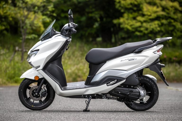 スズキ バーグマンストリート125EX|スズキ バーグマンストリート125EX試乗インプレッション【スクーター3兄弟の大本命、満足度は高い】