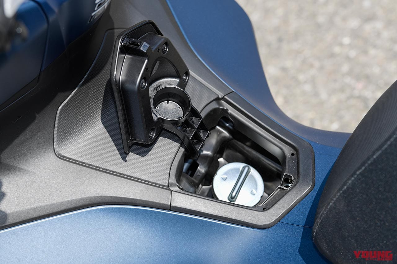 |ホンダ新型PCX 試乗インプレッション【実家のような安心感、規制適合後も健在だ】