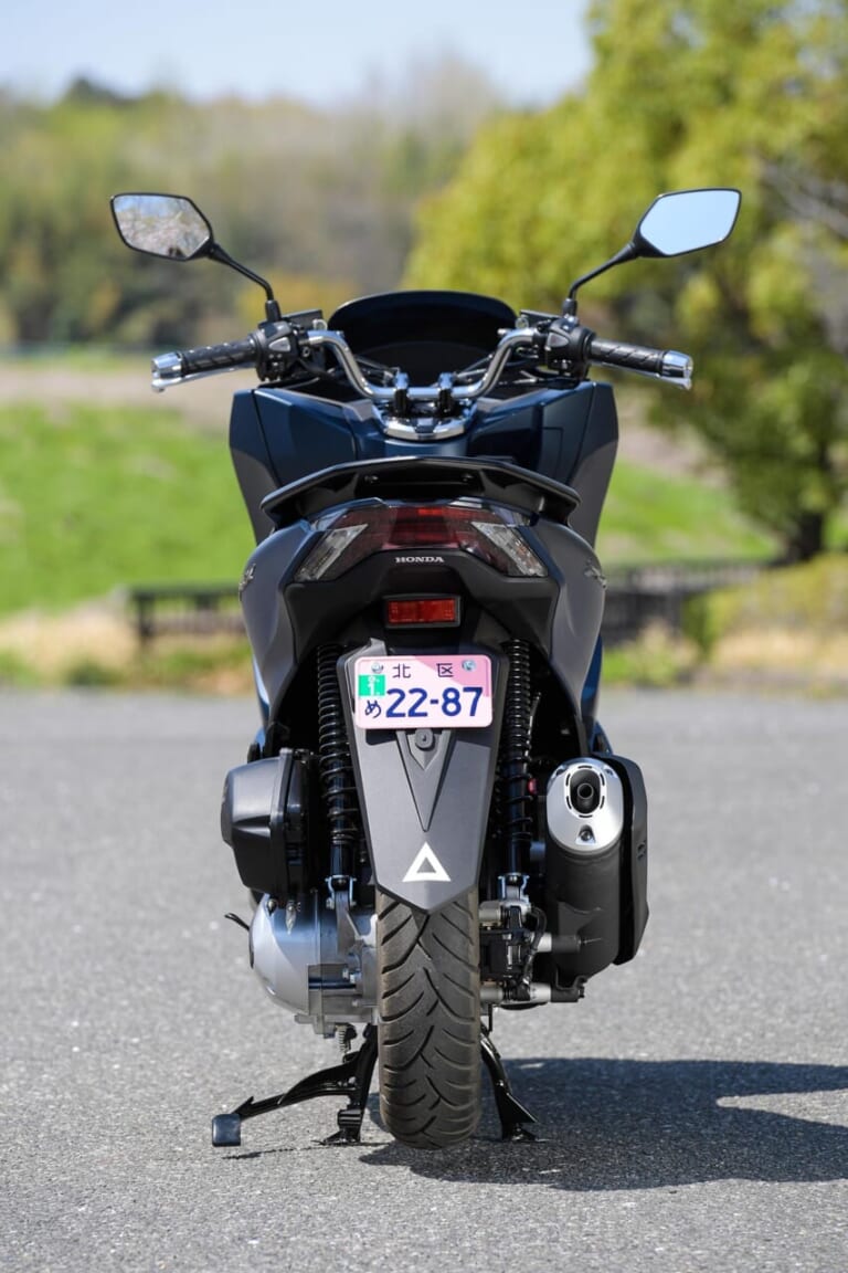 ホンダPCX|ホンダ新型PCX 試乗インプレッション【実家のような安心感、規制適合後も健在だ】