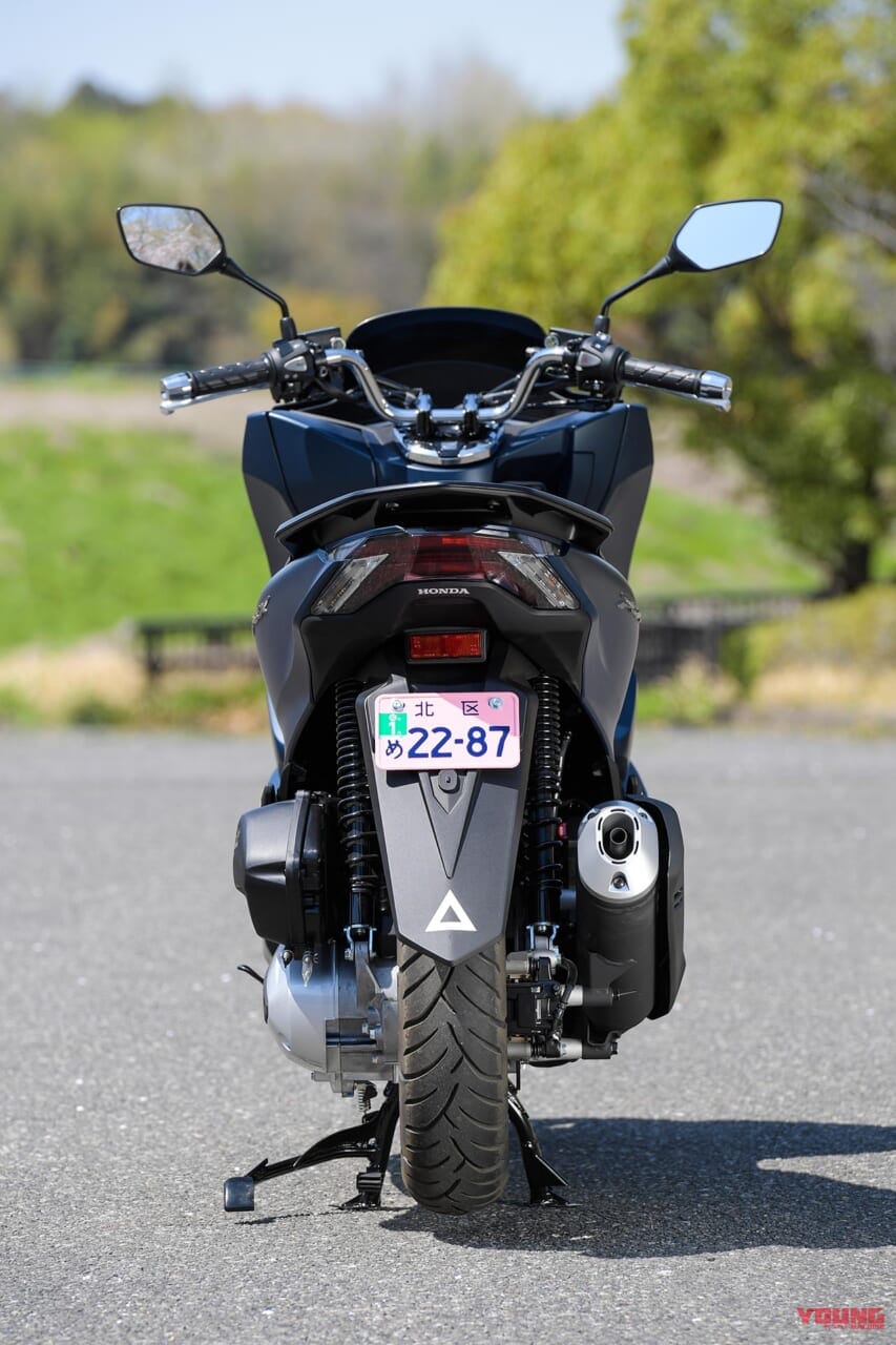 |ホンダ新型PCX 試乗インプレッション【実家のような安心感、規制適合後も健在だ】