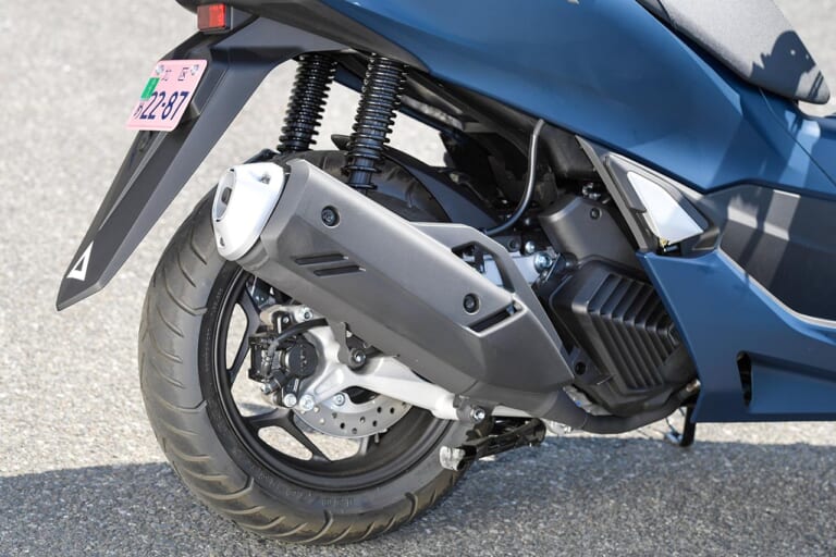 ホンダPCX|足まわり|ホンダ新型PCX 試乗インプレッション【実家のような安心感、規制適合後も健在だ】