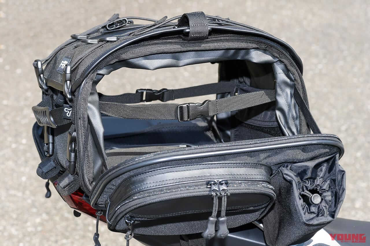 |モトフィズ ミニフィールドシートバッグEX試用インプレッション【両サイド開きで利便性が倍増】