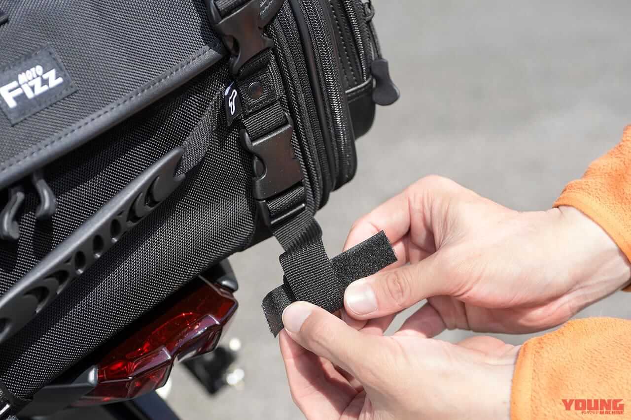 |モトフィズ ミニフィールドシートバッグEX試用インプレッション【両サイド開きで利便性が倍増】