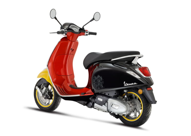Disney Mickey Mouse Edition by Vespa|ディズニー&ベスパの限定コラボレーションモデル「ディズニー・ミッキーマウス・エディション by ベスパ」受注開始