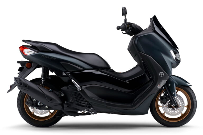 2024 YAMAHA NMAX ABS マットダークブルーイッシュグレーメタリック4|ヤマハNMAX〈いま国内で買える新型バイクカタログ|原付二種(125-51cc)〉