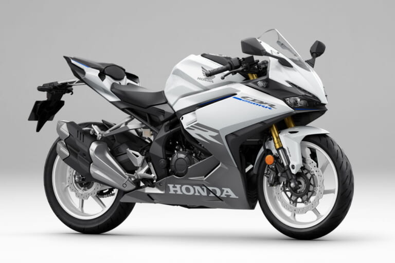HONDA CBR250RR|ホンダ「ADV160」「CBR250RR」のPVがレッド・ドット・デザイン賞を受賞! クールな近未来の世界観が評価される
